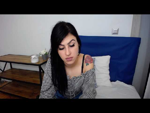 Емитовање снимка екрана CamilleFancy