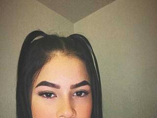 Еротски видео цхат CANDY-ENYEL1