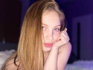 Еротски видео цхат CandyDragon