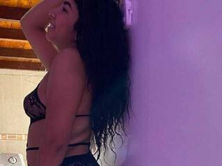 Еротски видео цхат CandyKasss