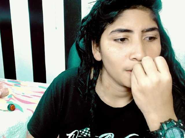 Емитовање снимка екрана CandyKasss