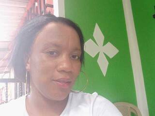 Еротски видео цхат Canela08