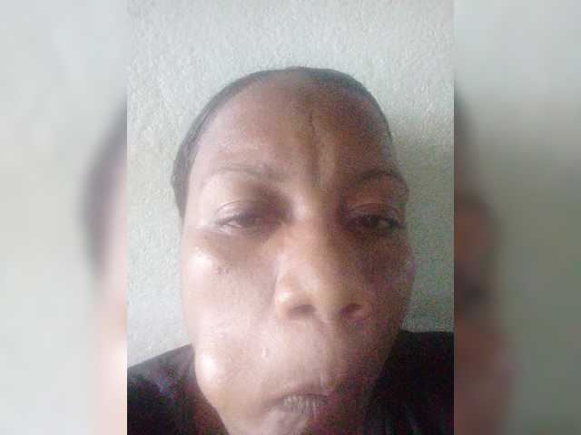 Емитовање снимка екрана Canela08