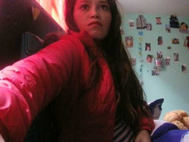 Емитовање снимка екрана canndy-grey