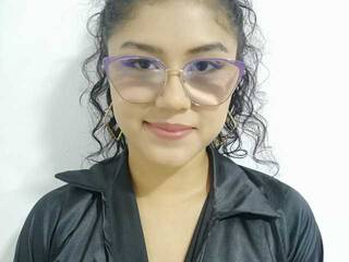 Еротски видео цхат CARAMEELL