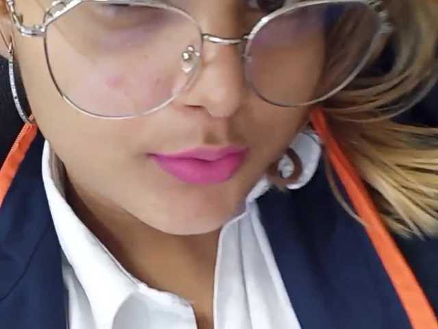 Емитовање снимка екрана Caramelitoplu