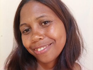 Еротски видео цхат Carellehot