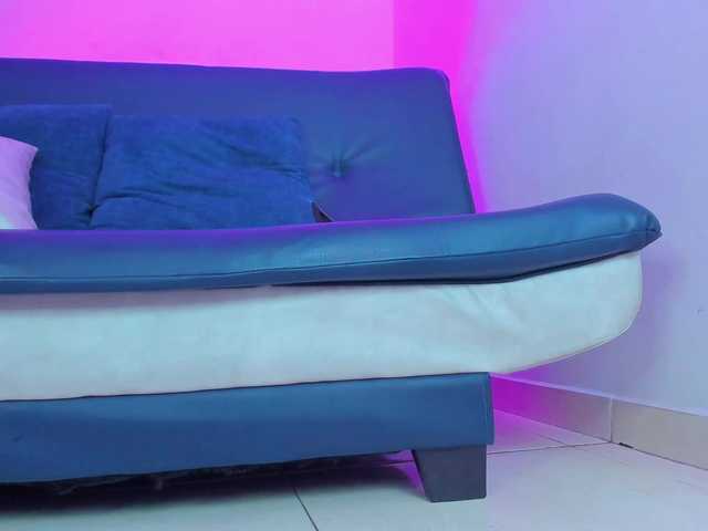 Емитовање снимка екрана Caroliina611