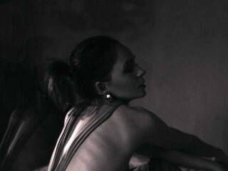 Еротски видео цхат CaseyOswald1