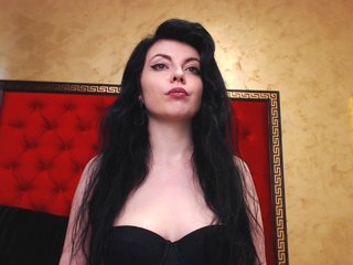 Емитовање снимка екрана CassieVonKat