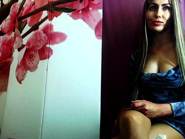 Фотографије Cassssablanca Cam2cam in private chat or in group chat