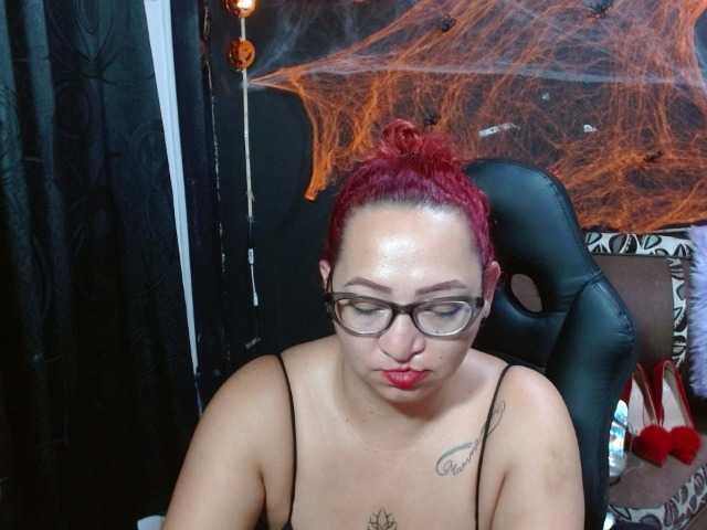 Фотографије cataleya-ar come you want a big dirty show on the floor and see how i drink my fluids for 500tokns come enjoy it