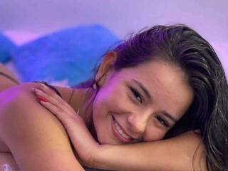 Еротски видео цхат Catiramodel25