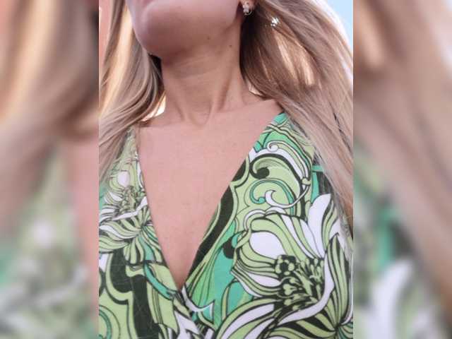 Емитовање снимка екрана Jia_Lissa