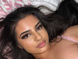 Еротски видео цхат Celinelovely