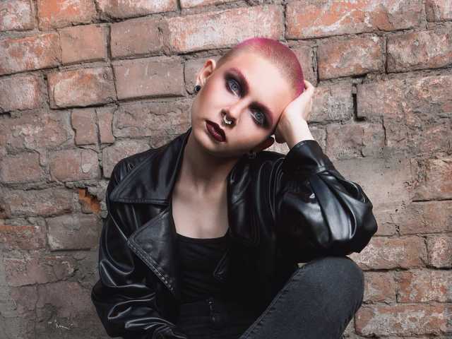 Слика профила chainmailgirl