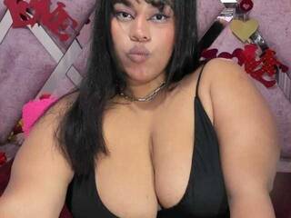 Еротски видео цхат Nayara_Hanni