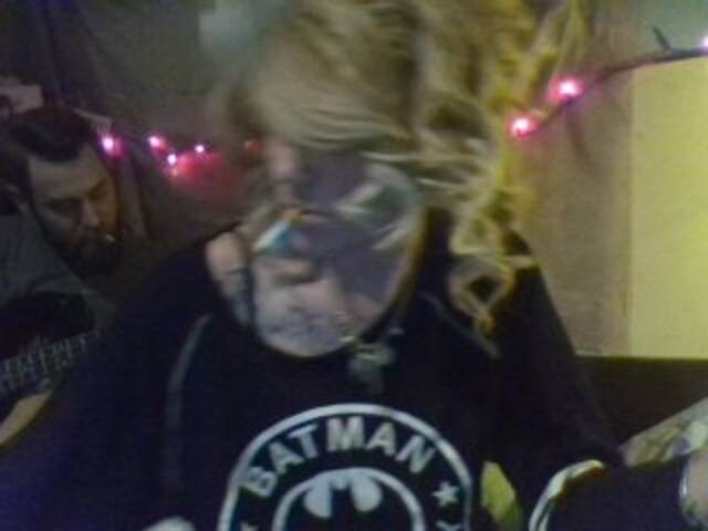 Емитовање снимка екрана charlee-sinn