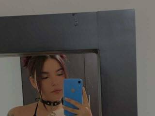 Еротски видео цхат charlotttehans