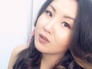 Еротски видео цхат Charmirrr