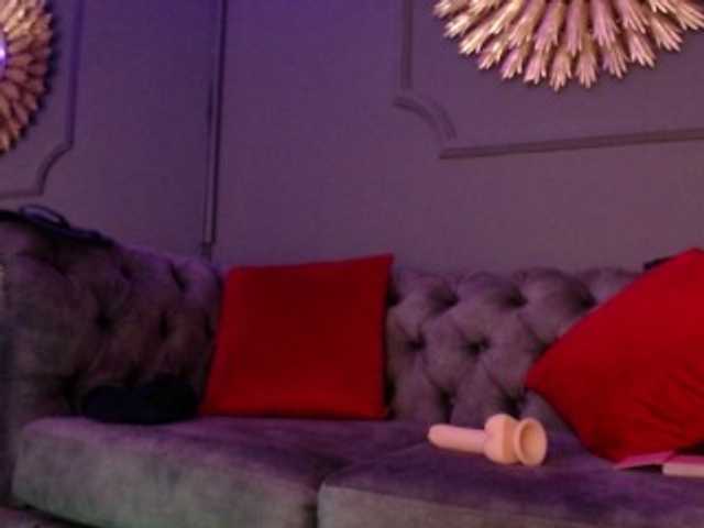 Емитовање снимка екрана Cheerryll