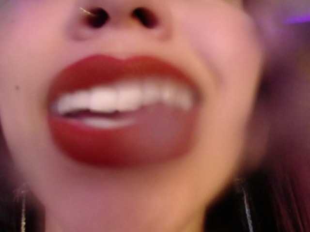 Емитовање снимка екрана Cheerryll