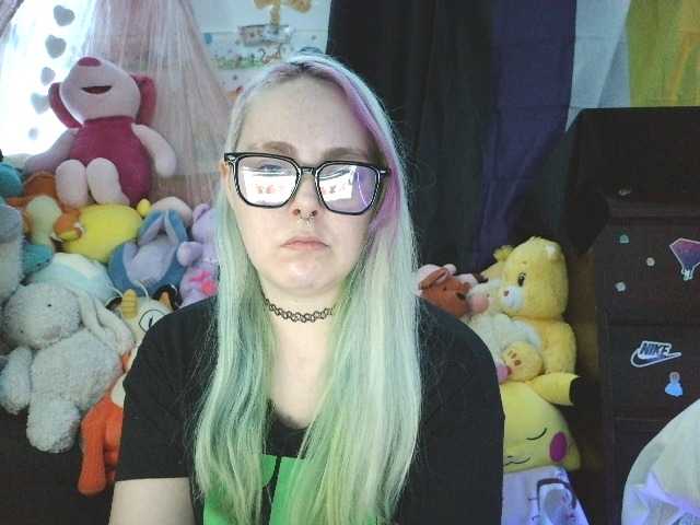 Емитовање снимка екрана Cherribomb29