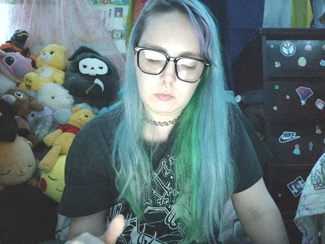 Емитовање снимка екрана Cherribomb29