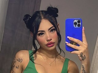 Еротски видео цхат cherrymodel