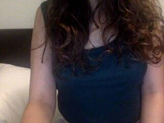 Еротски видео цхат cherryyrrec