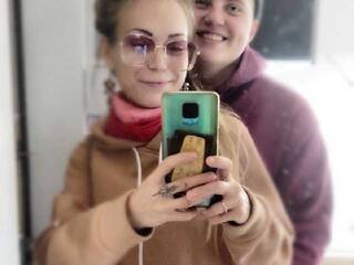 Еротски видео цхат Chery-n-Nana