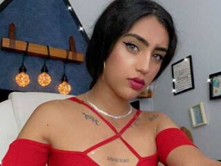 Еротски видео цхат ChloeWalker