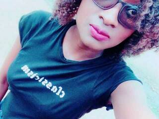 Еротски видео цхат chocolatebella