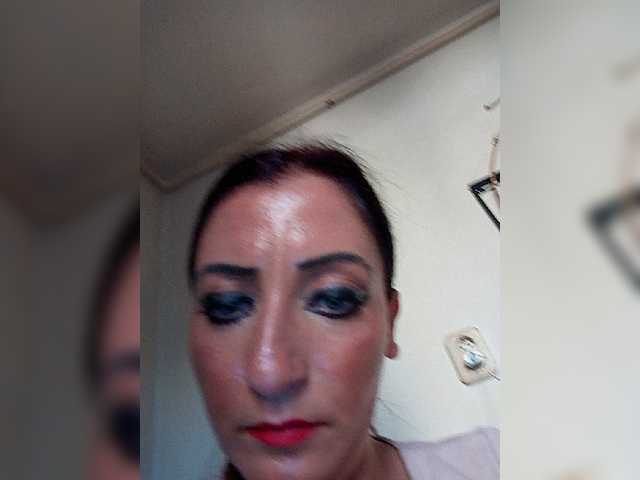 Емитовање снимка екрана ChristianaHot