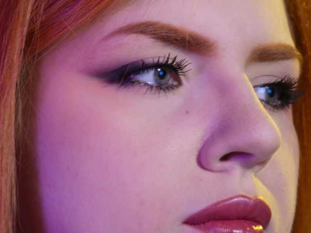 Емитовање снимка екрана Chris_Foxx