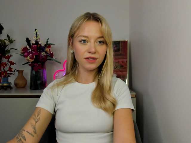 Емитовање снимка екрана CindyGlam