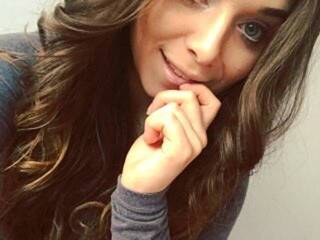 Еротски видео цхат CindyKiss20