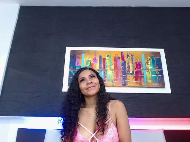 Фотографије CinthiaBrown Hello guys, I really horny today, let me know how would you like to fuck me/goal show/dildo ride/180tkn