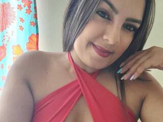 Еротски видео цхат CINTHIACANDYY