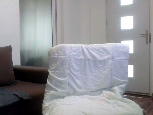 Емитовање снимка екрана clara81a