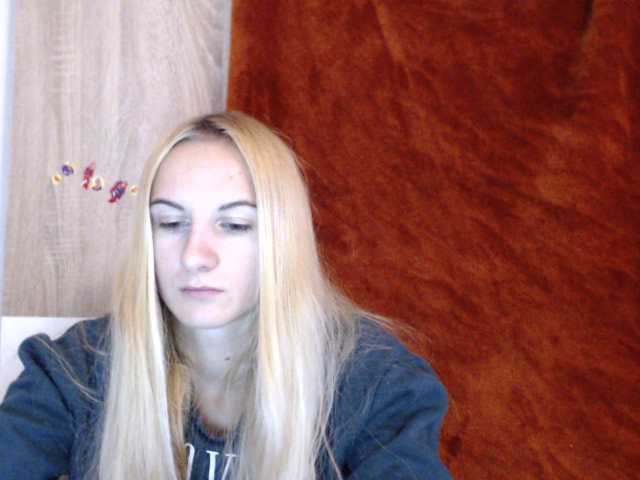 Емитовање снимка екрана Claraxd8