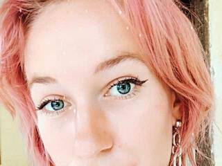 Еротски видео цхат lilbadgurl