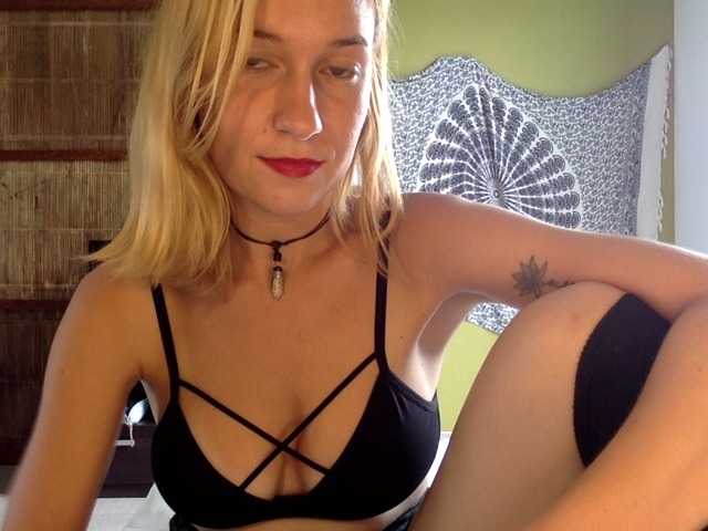 Емитовање снимка екрана lilbadgurl