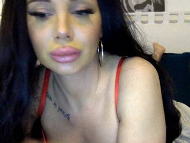 Емитовање снимка екрана clickmee