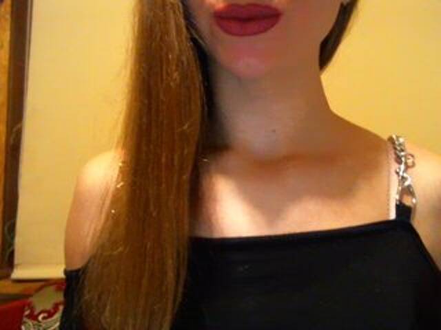 Емитовање снимка екрана CocoMademoise