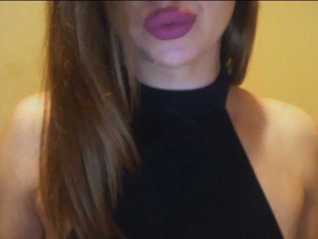 Емитовање снимка екрана CocoMademoise