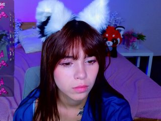 Еротски видео цхат CoralineJones