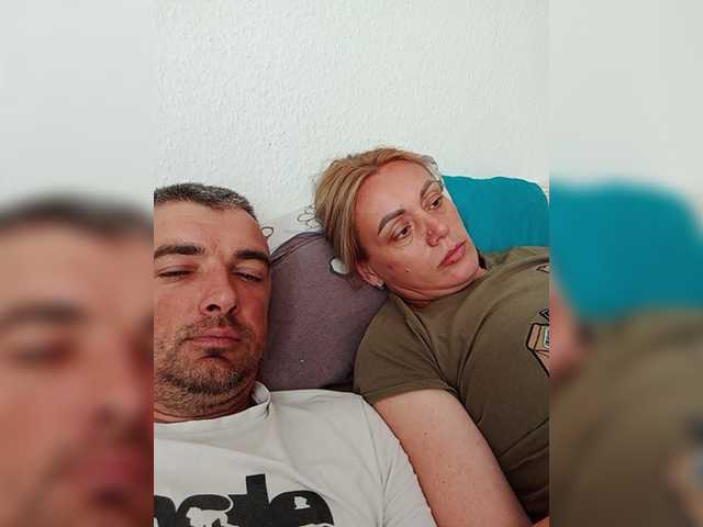 Емитовање снимка екрана Couple12a