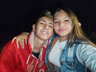 Еротски видео цхат Coupledanger1