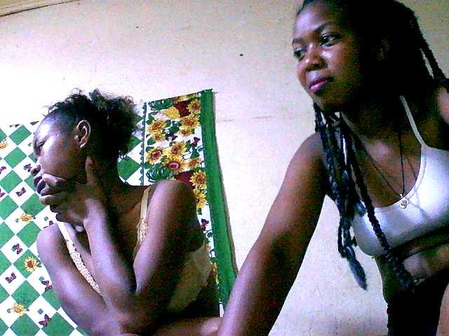 Емитовање снимка екрана couplesex2